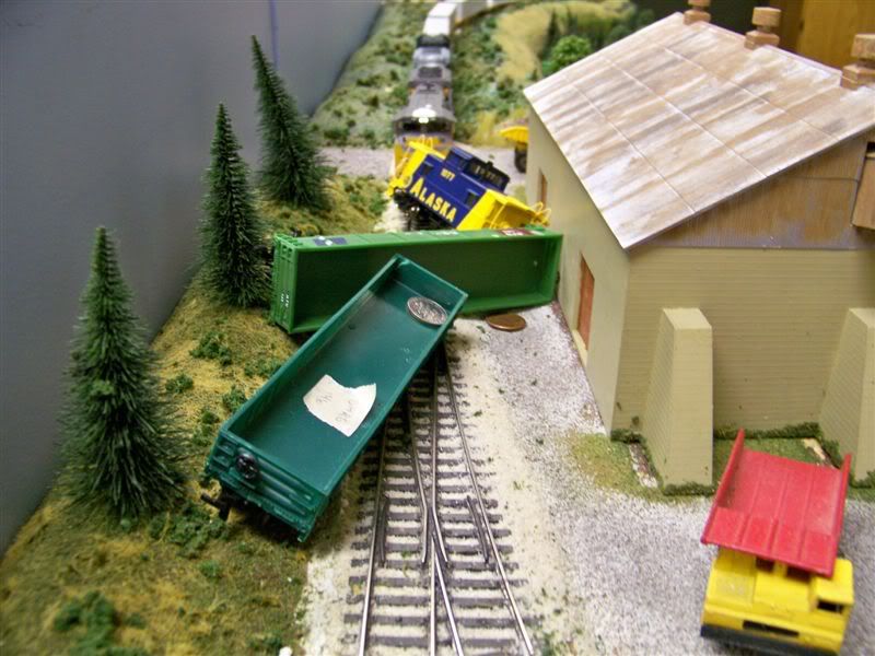 Bad Model Train Derailments? Model Railroader Magazine Model